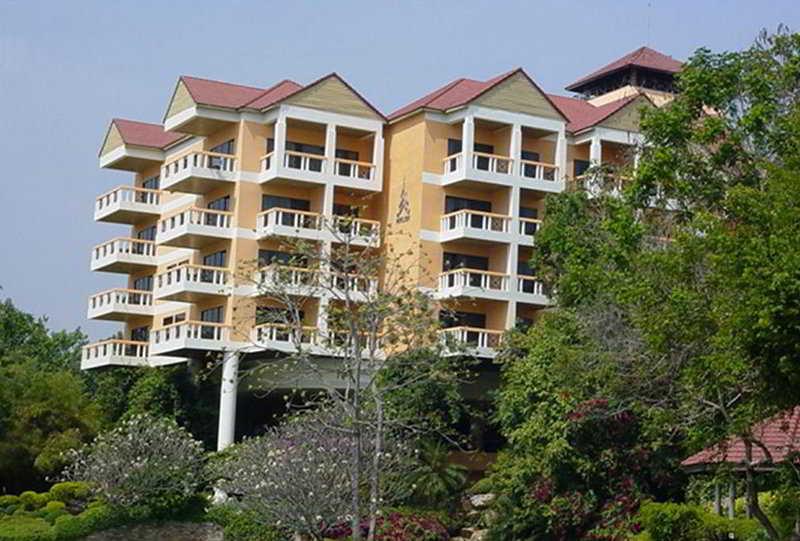 Pavilion Rim Kwai Resort Канчанабури Экстерьер фото
